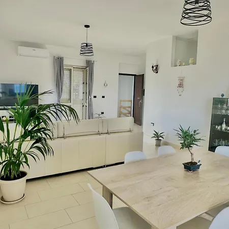Apartment Casa Calabria Nicotera Coast Of The Gods Preitoni